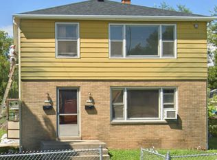 5803 N 68th St, Milwaukee, WI 53218