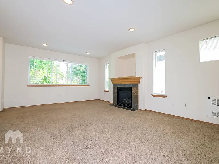 4011 S Chicago St — Photo 5