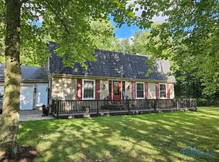 10663 Rosebrook Rd, Sherwood, OH 43556