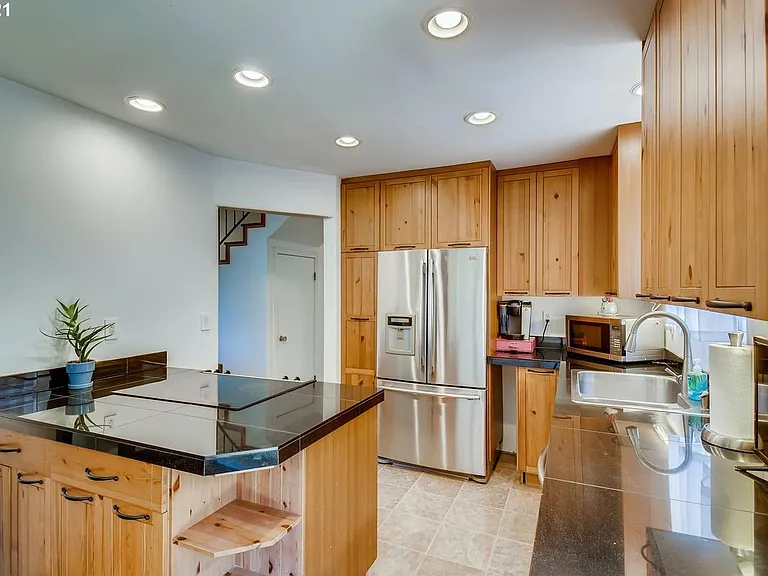 17902 SW Tamara Ave — Photo 9