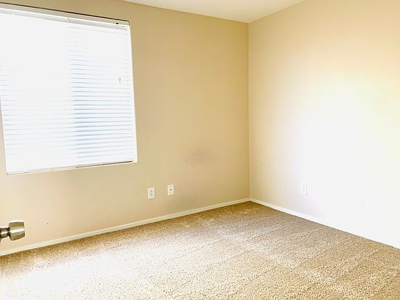 3rd image of 7930 Imperial Treasure St