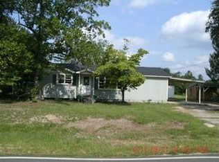 857 White Pond Rd, Leesburg, GA 31763