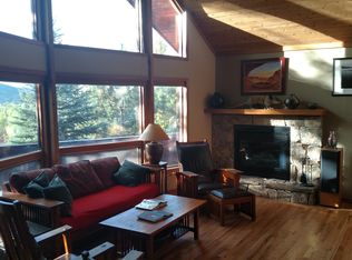 1854 Hunters Ct, Steamboat Springs, CO 80487