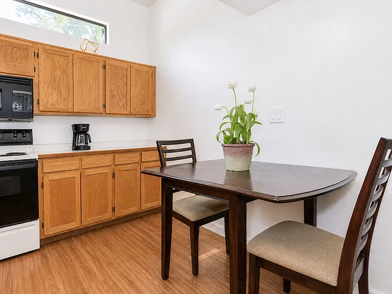 Rio Cancion Apartments — Photo 57