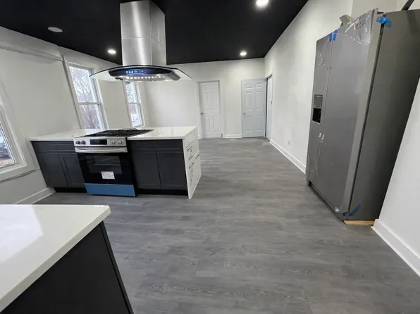 49 Union Pl #1R, Irvington, NJ 07111