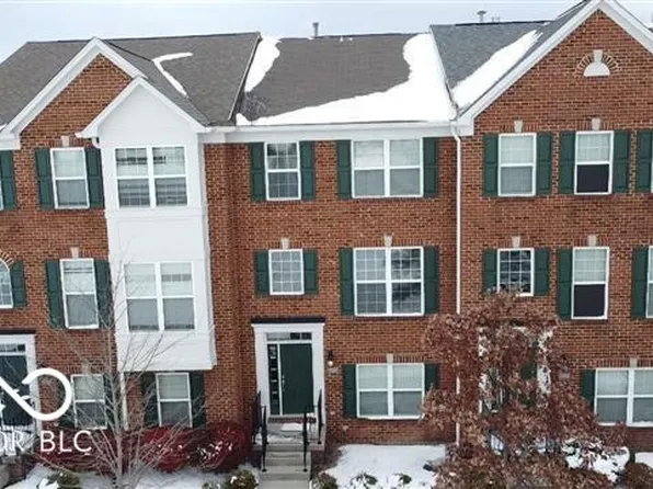 13328 Golden Gate Dr E, Carmel, IN 46074