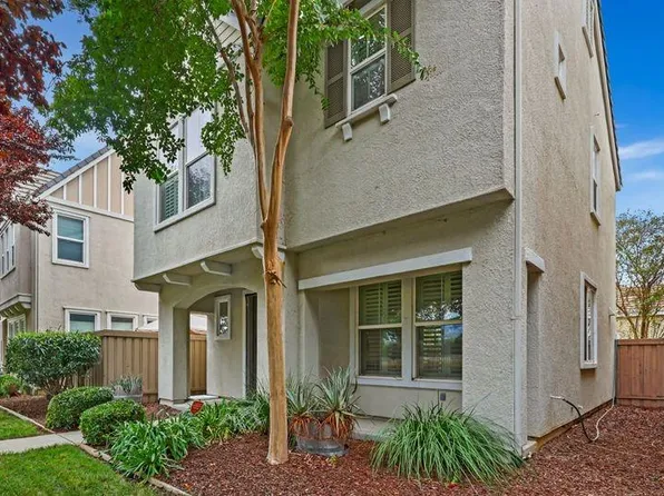 2611 Klayko St, Sacramento, CA 95833