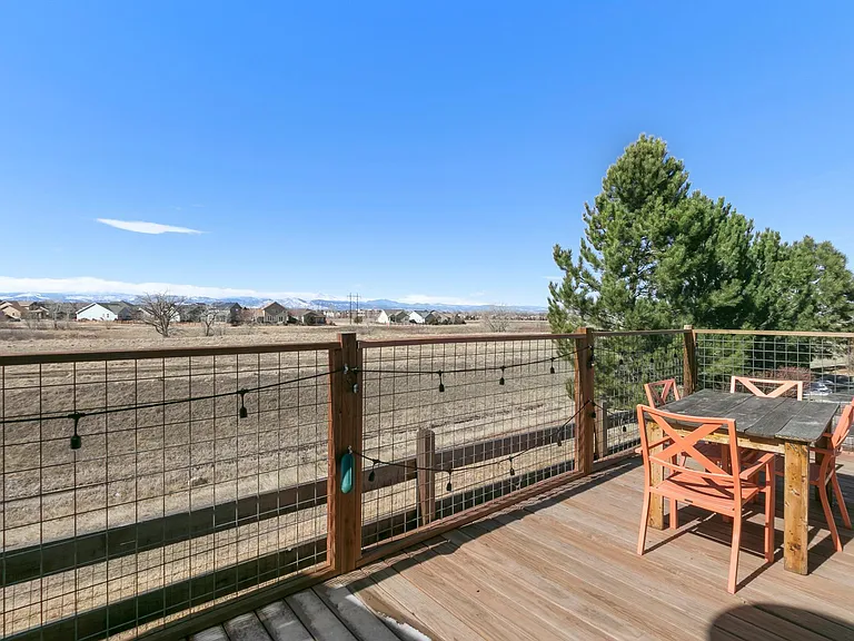 376 Montgomery Dr — Photo 27