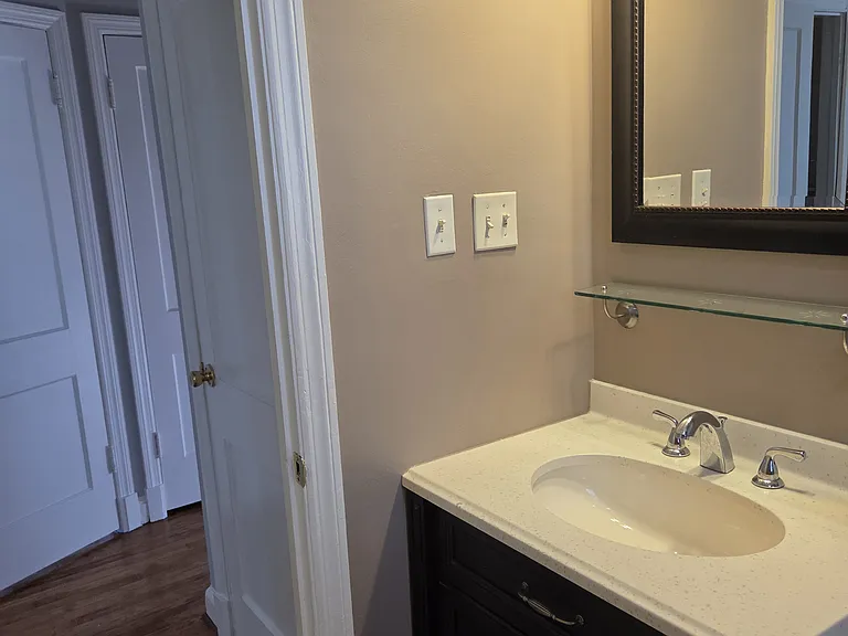 4707 Somerset Rd — Photo 20