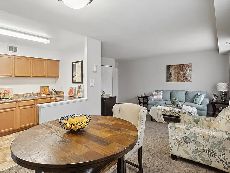 The Villages at Marley Station Apartments — Photo 12