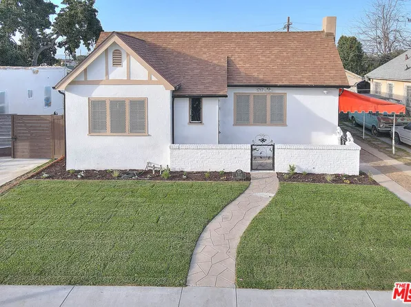 1717 W 69th St, Los Angeles, CA 90047