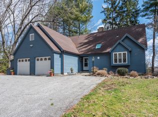 2 Windwood Rd, Brookfield, CT 06804
