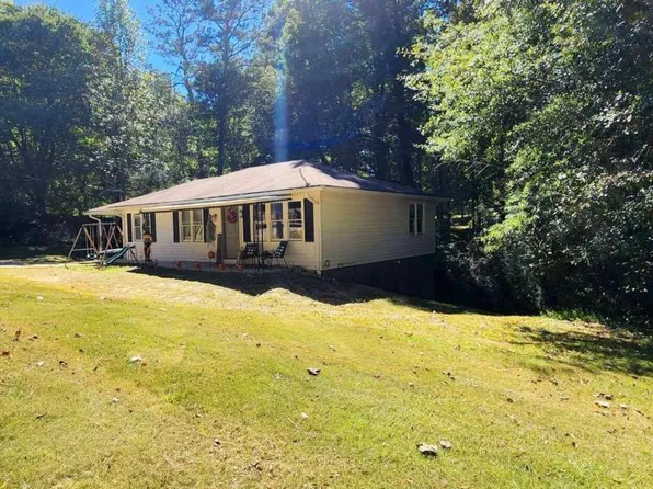 110 Cole Lake Rd, Dallas, GA 30157