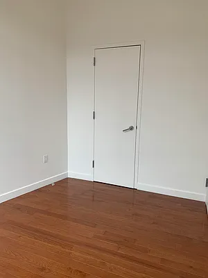 Rented by Compass | media 17