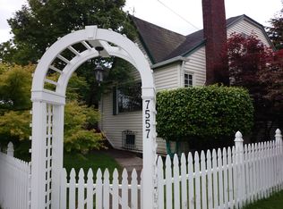 7557 32nd Ave NW, Seattle, WA 98117