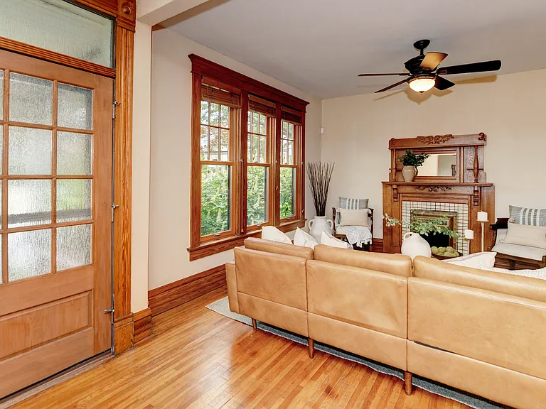 355 King Ave — Photo 24
