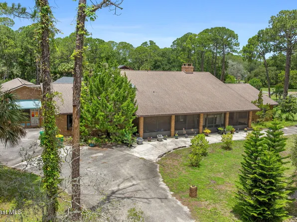 2805 Mourning Dove Way, Titusville, FL 32780