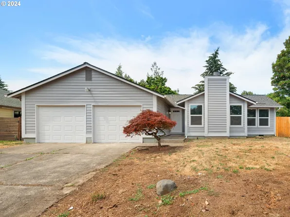 1004 SE Olympia Dr, Vancouver, WA 98683