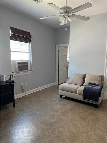 3109 Iberville St — Photo 23