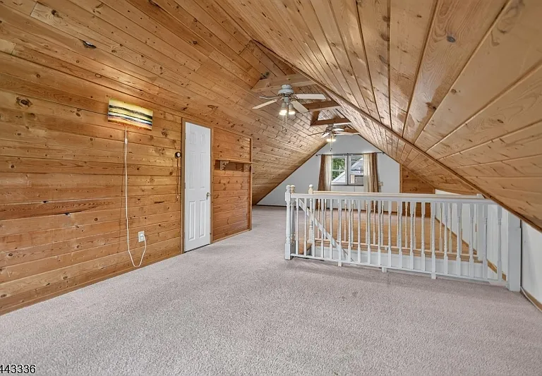 42 Woodcrest Dr — Photo 12