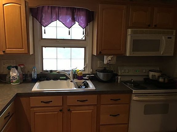 4th image of 111 Oakwood Pl