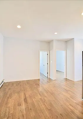 Rented by Skyhigh Realty NYC LLC | media 16