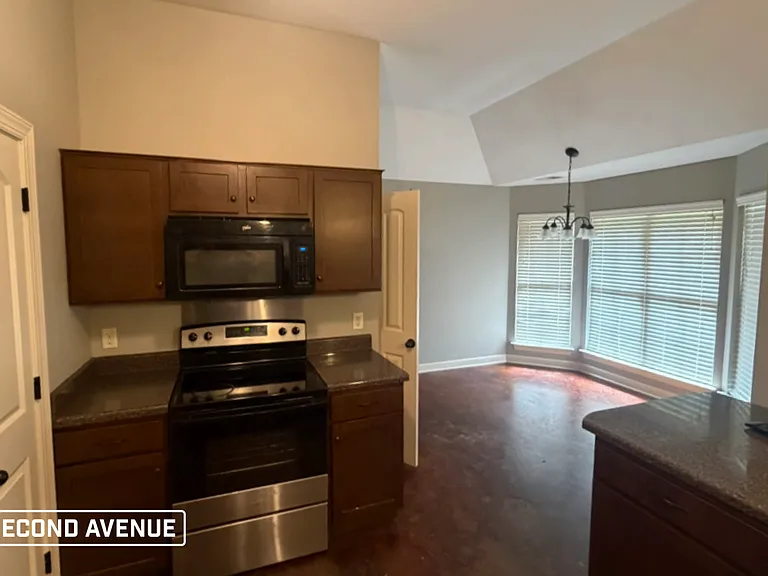 8963 Smith Ranch Dr — Photo 10