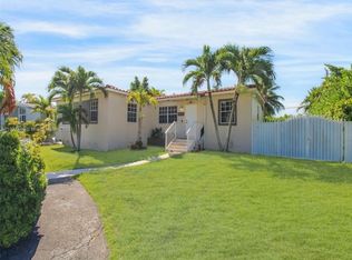 8230 SW 30th St, Miami, FL 33155