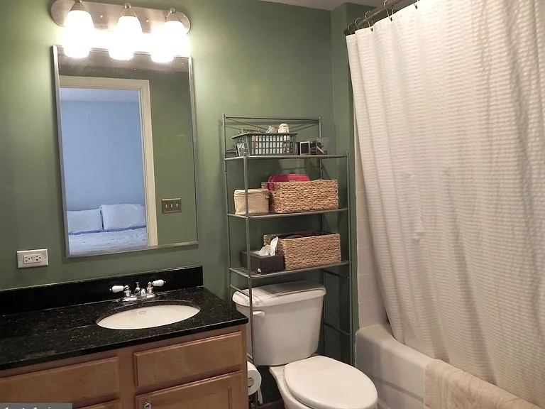 880 N Pollard St #504 — Photo 17
