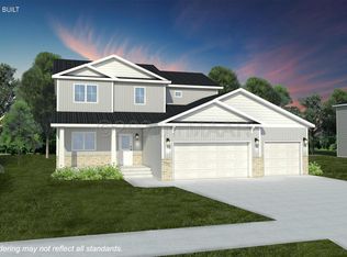 2109 12th St W, West Fargo, ND