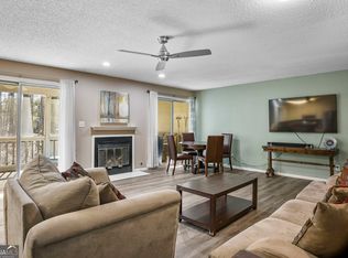 32 Springhedge Ct SE, Smyrna, GA