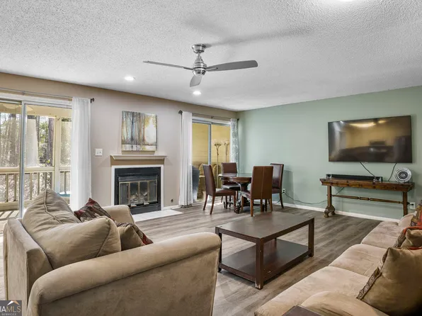 32 Springhedge Ct SE, Smyrna, GA 30080