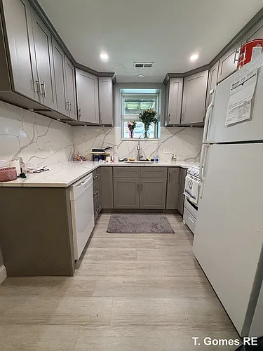 39 Arlington Ave #B Photo 1