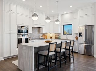 5754 Shady Oak Rd #1, Minnetonka, MN 55343