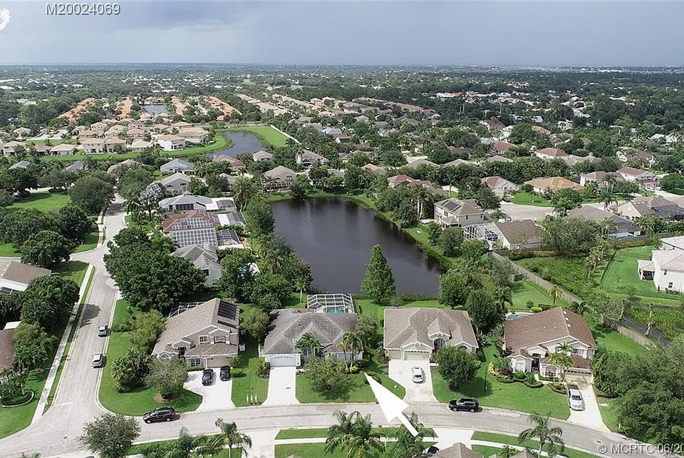 1st image of 3430 SW Islesworth Cir