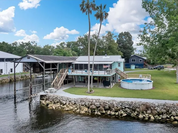 11615 N Caribee Point, Inglis, FL 34449