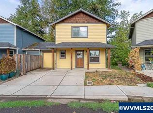 428 Sunset Ct, Amity, OR 97101