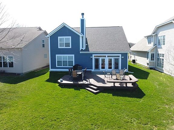 3rd image of 8860 Crystal River Dr