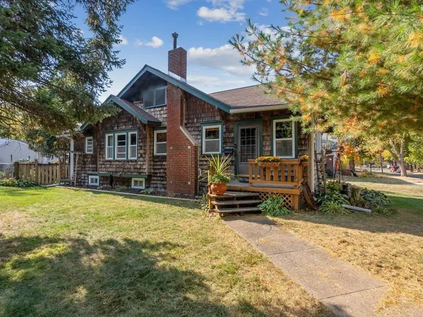 709 Campbell Ave, Waterloo, IA 50701