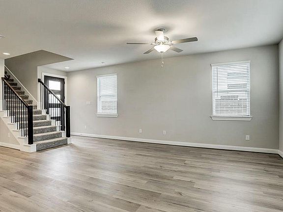 2nd image of 9826 Magnolia Village Ln