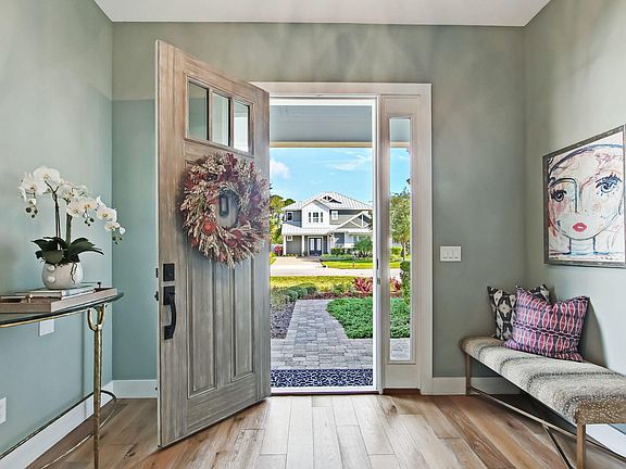 5th image of 212 Avenue C