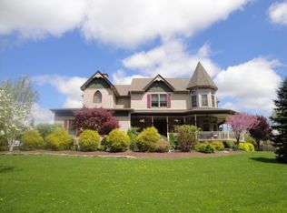 97 Saylor Rd, Schwenksville, PA 19473