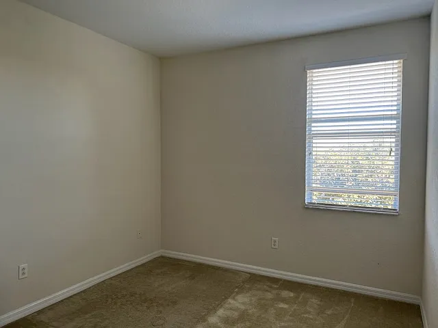 3916 Silverlake Way — Photo 11