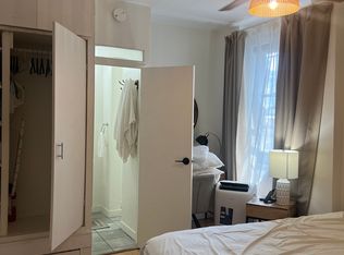 124 Robert St, Toronto, ON M5S2K3