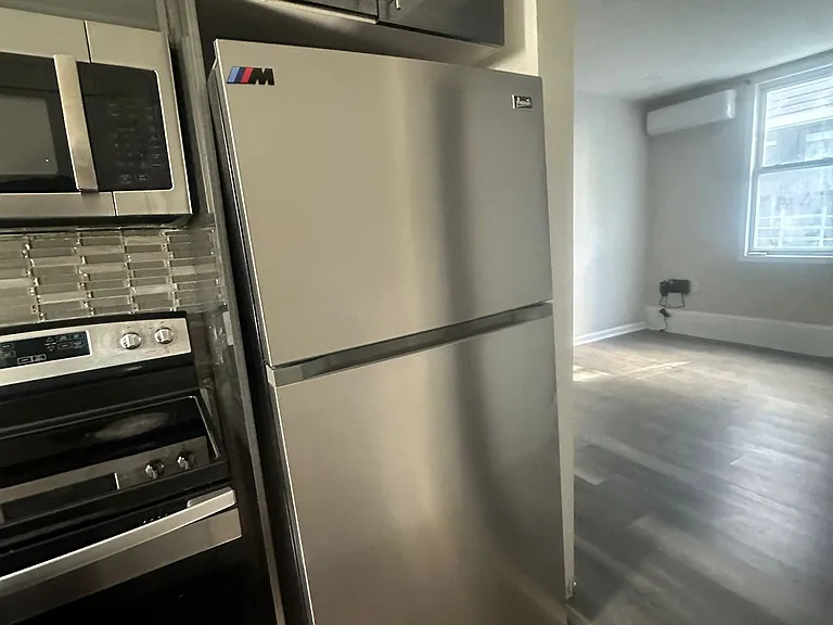 138 Buena Vista Ave — Photo 3