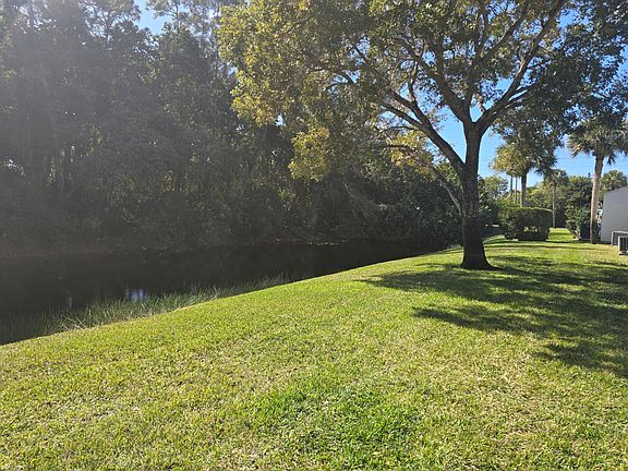 2nd image of 118 Lake Olive Drive