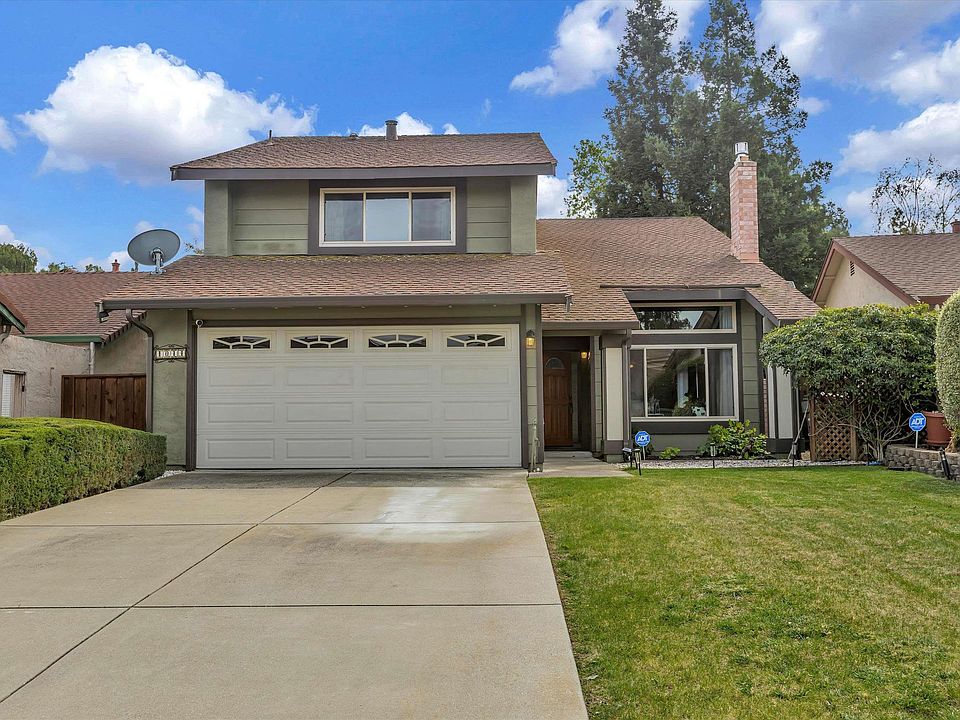 1st image of 1044 Village Oaks Dr