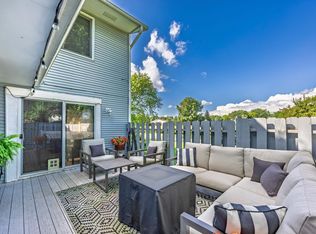 7618 Dunmore Rd, Woodbury, MN 55125