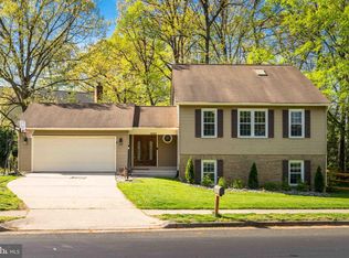2583 John Milton Dr, Herndon, VA 20171