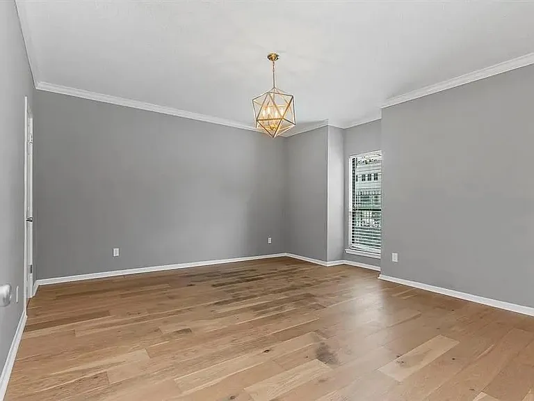 1100 Augusta Dr #3 — Photo 11